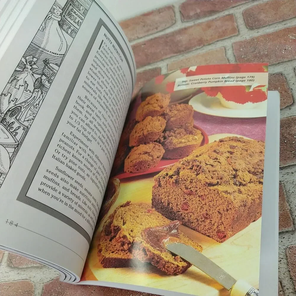 Secrets of Fat Free Baking - Over 130 Low-Fat Fat-Free Recipes Cookbook Woodruff